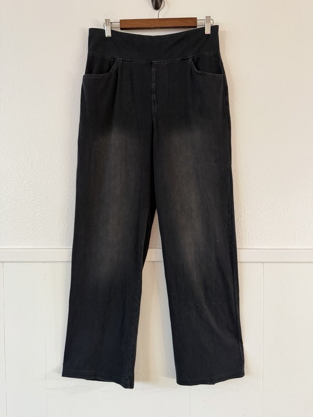 A New Day Women's Wide Leg Pull On Stretch Jeans L Washed Black NWOT